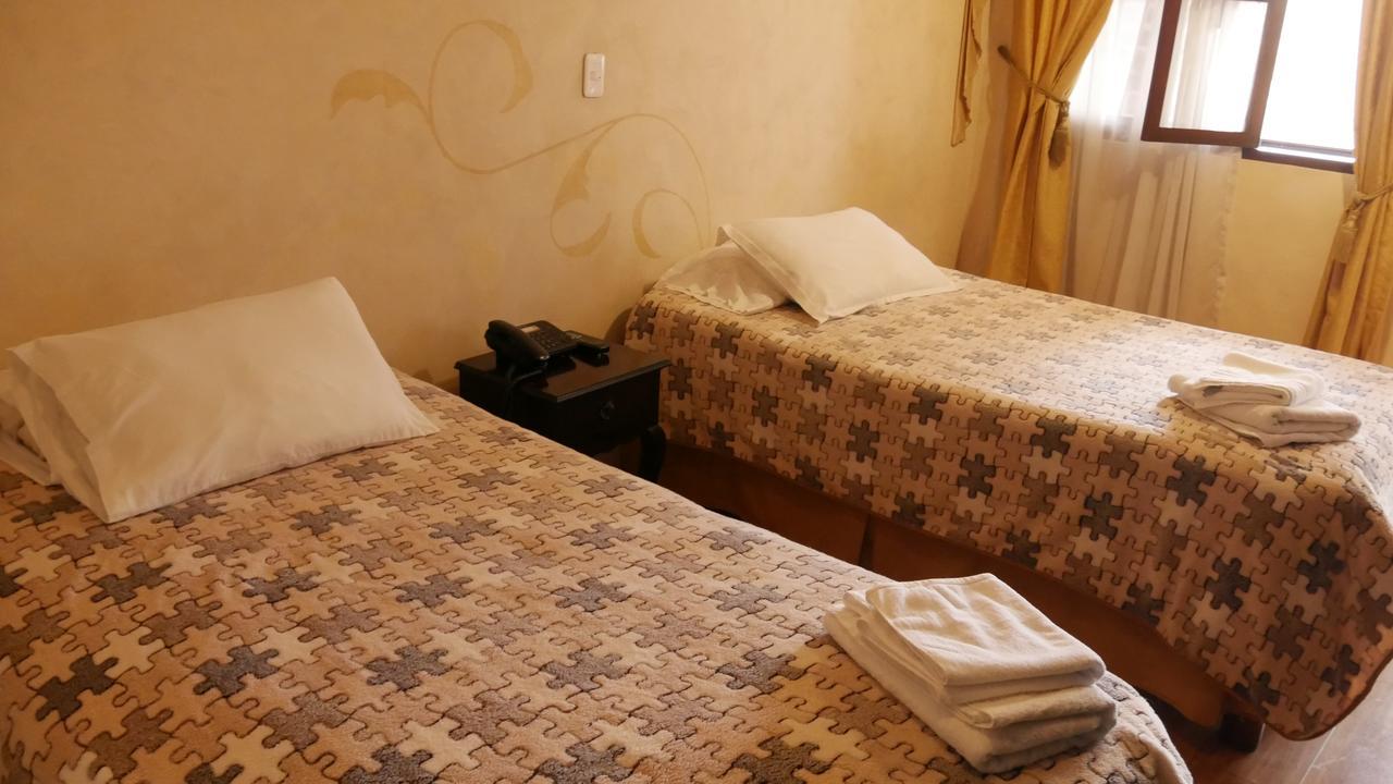 Latacunga Hostel Buitenkant foto