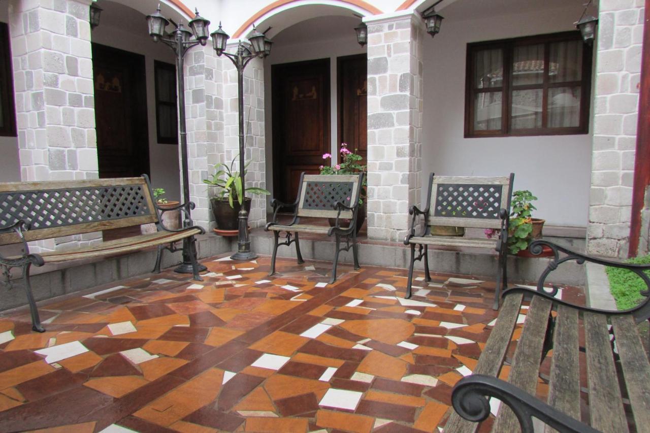 Latacunga Hostel Buitenkant foto
